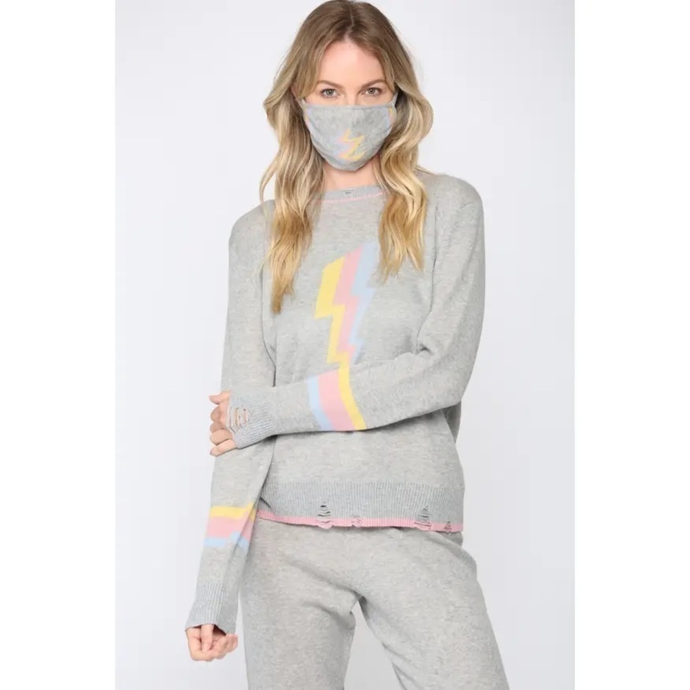 NWT Fate Distressed Sweater and Face Mask 2X